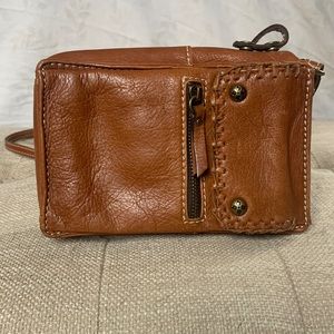 Patricia Nash Leather Crossbody/wristlet